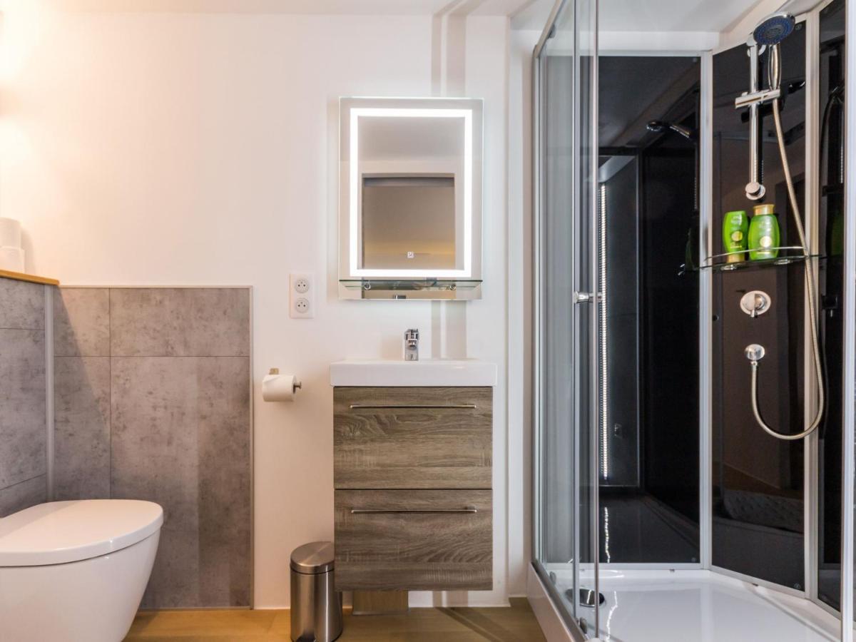 Maison De Ville A St Nazaire, Pres Du Front De Mer, Climatisee, 3 Chambres Avec Sdb Privatives, Wifi - Fr-1-306-1203 サン・ナゼール エクステリア 写真